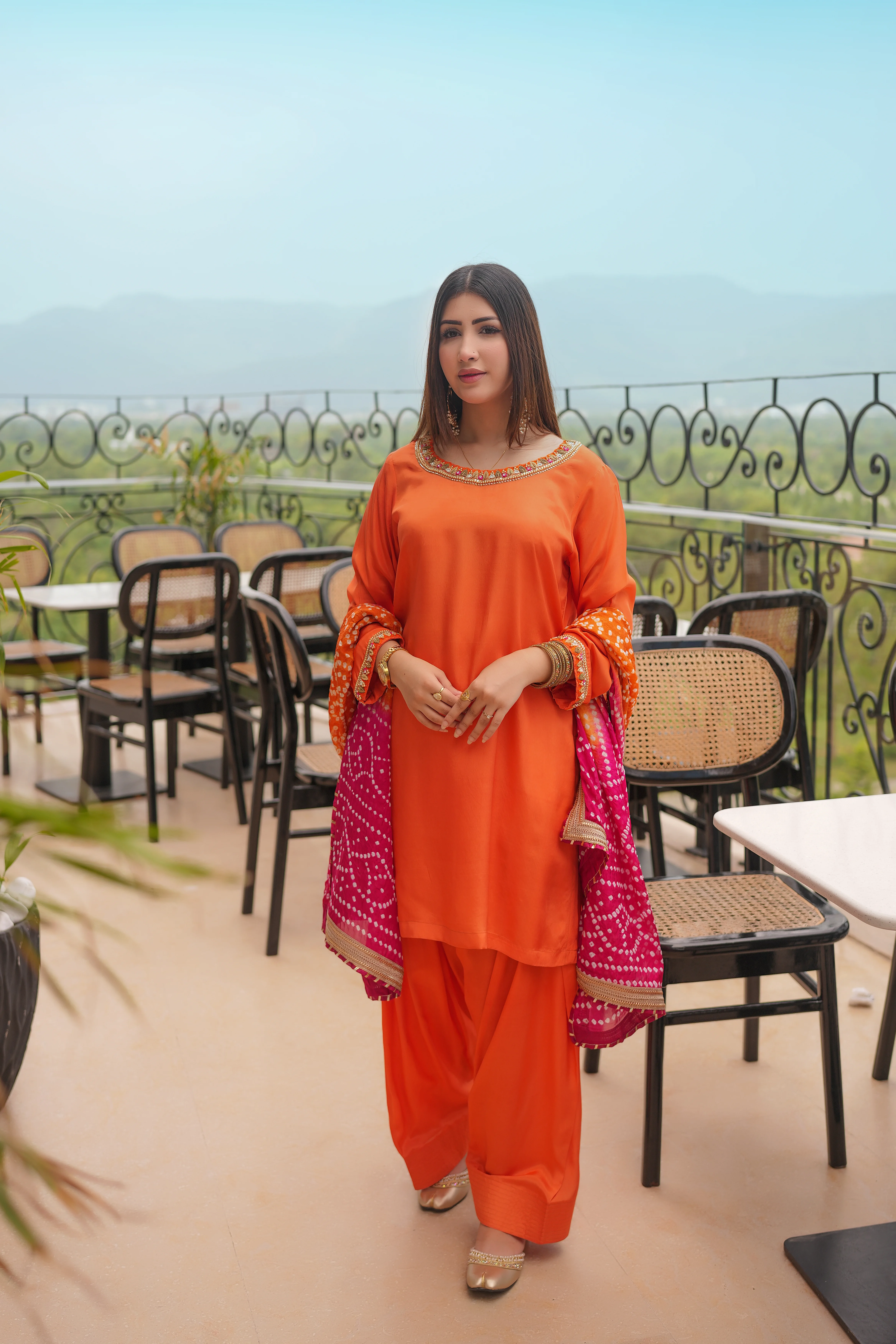 Orange Chunri